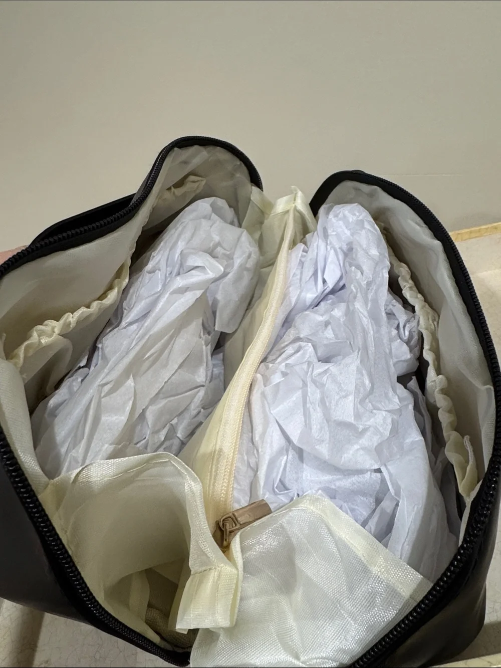 Black Travel Cometic Toiletry Bag